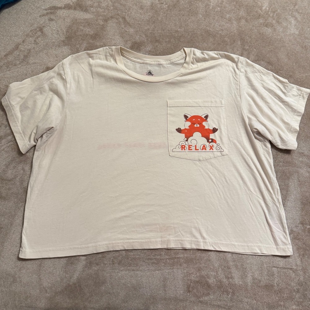 Disney Turning Red Panda Relax Cropped Pocket T-Shirt Cream XXL